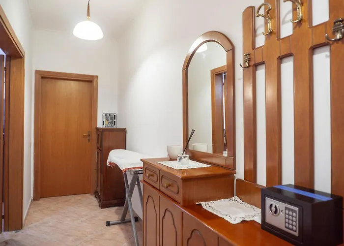 Vendégház Bllok Bright Private Bedrooms With Private Bathroom On Shared