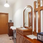 Gasthof Bllok Bright Private Bedrooms With Private Bathroom On Shared
