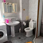 Bllok Bright Private Bedrooms With Private Bathroom On Shared Gasthof