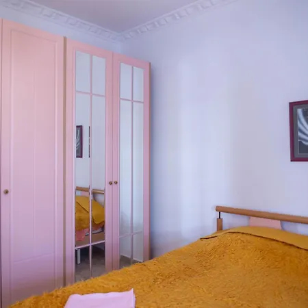 Bllok Bright Private Bedrooms With Private Bathroom On Shared ゲストハウス 3*